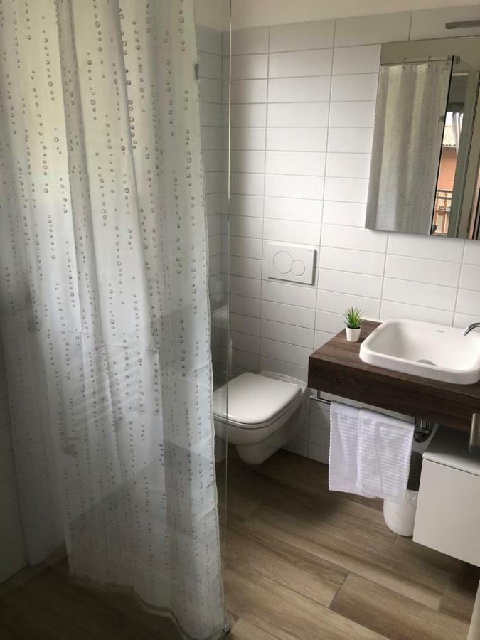 Al Grottino Bed & Breakfast Gambarogno Dış mekan fotoğraf